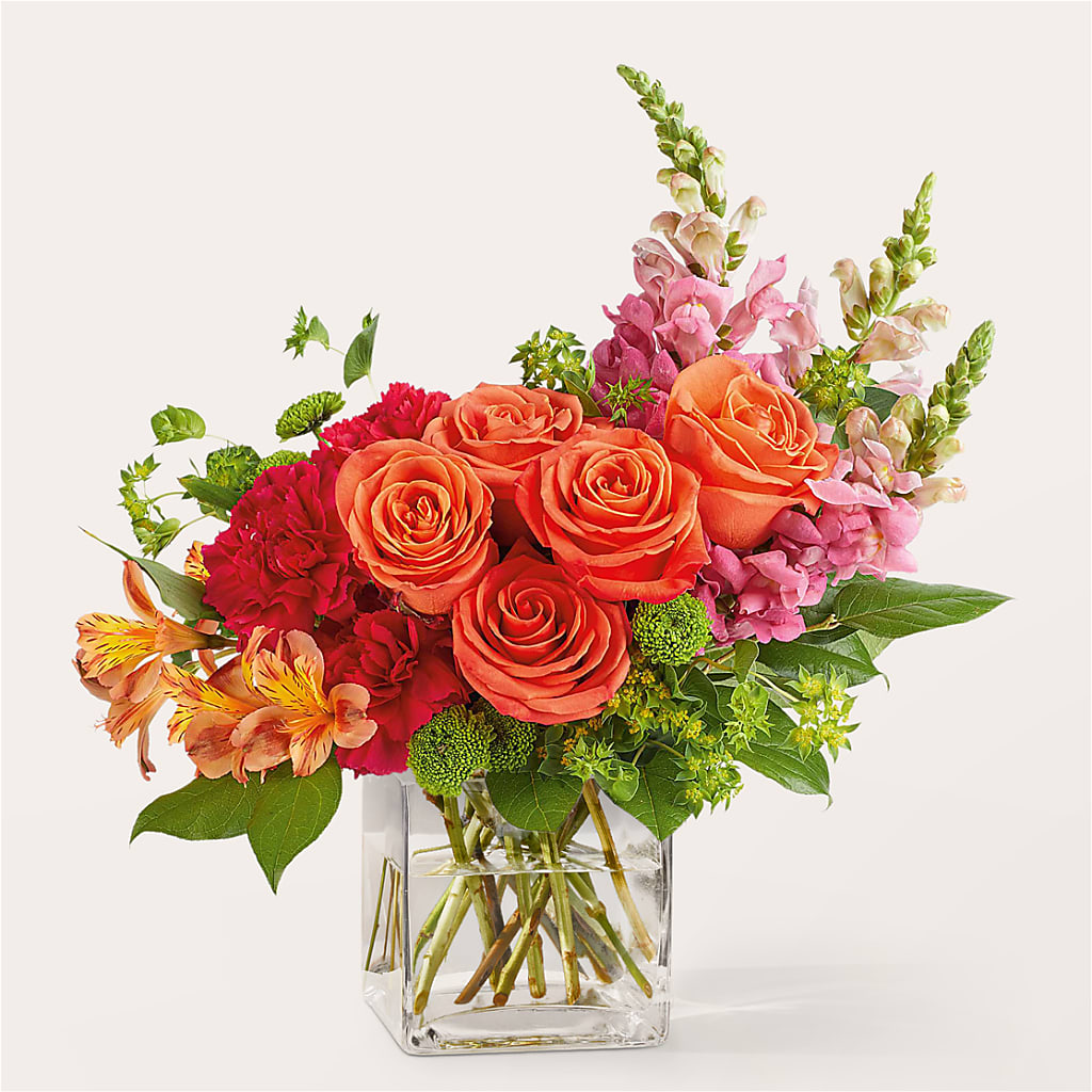 Cosmopolitan Bouquet – Flowers By Monica Kelly, Sebastian FL