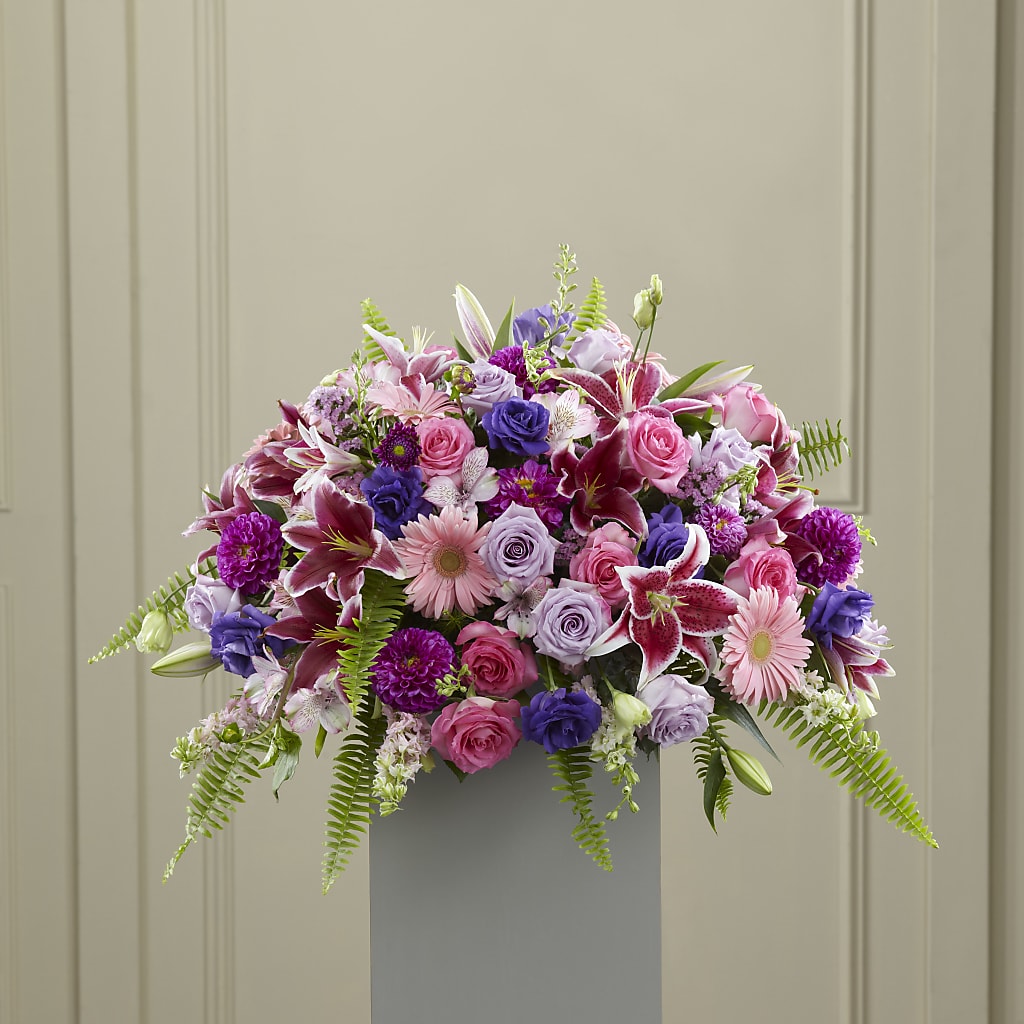 Fare Thee Well Pedestal – Flowers By Monica Kelly, Sebastian FL