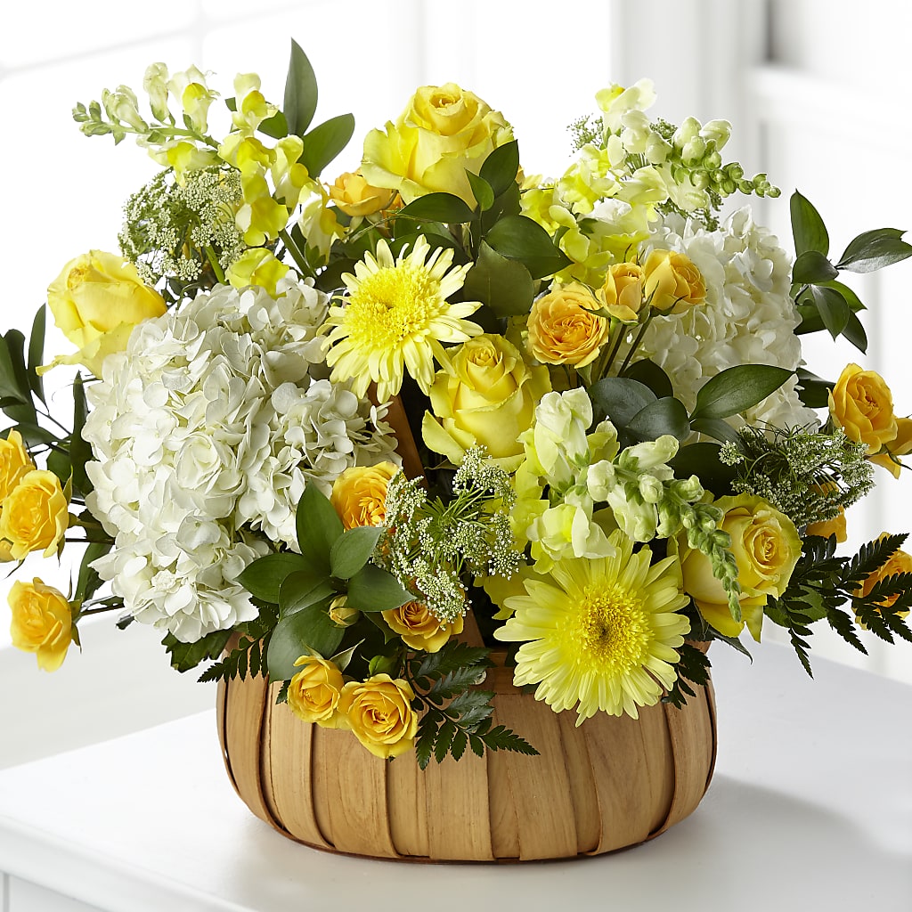Rustic Remembrance Basket – Flowers By Monica Kelly, Sebastian FL