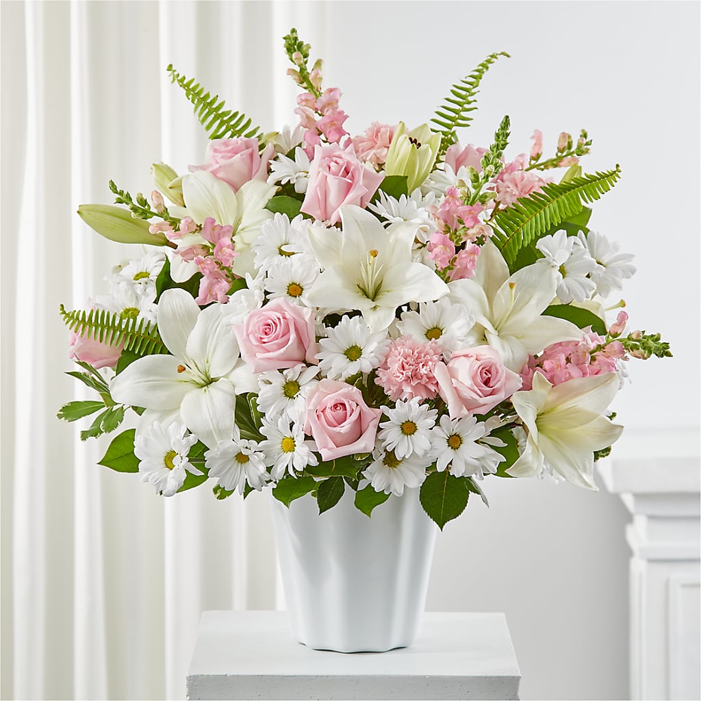 Soft Touch Tabletop Basket – Flowers By Monica Kelly, Sebastian FL