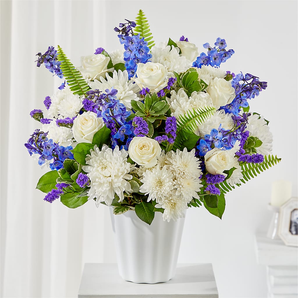 Hold Dear Tabletop Basket – Flowers By Monica Kelly, Sebastian FL