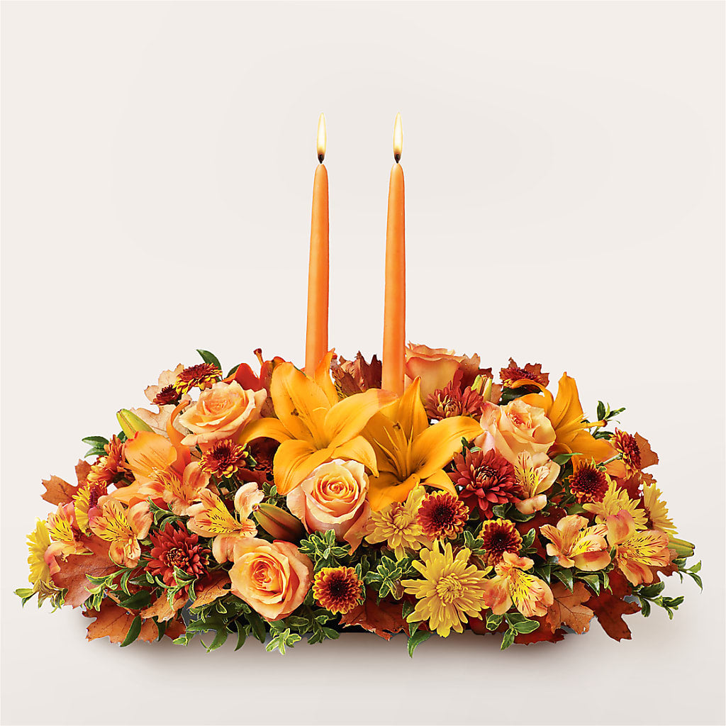 Traditions Centerpiece – Flowers By Monica Kelly, Sebastian FL