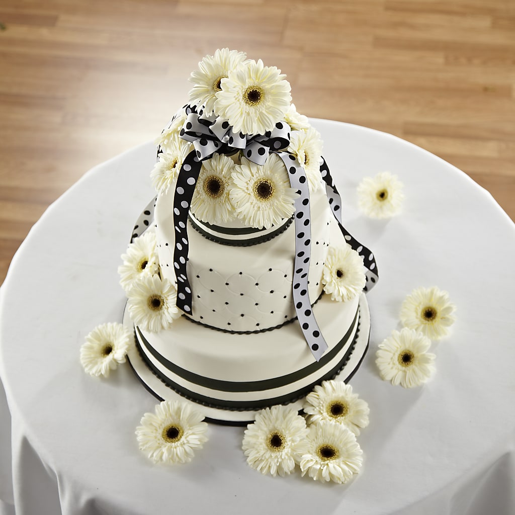 Simple Sophistication Cake Décor – Flowers By Monica Kelly, Sebastian FL