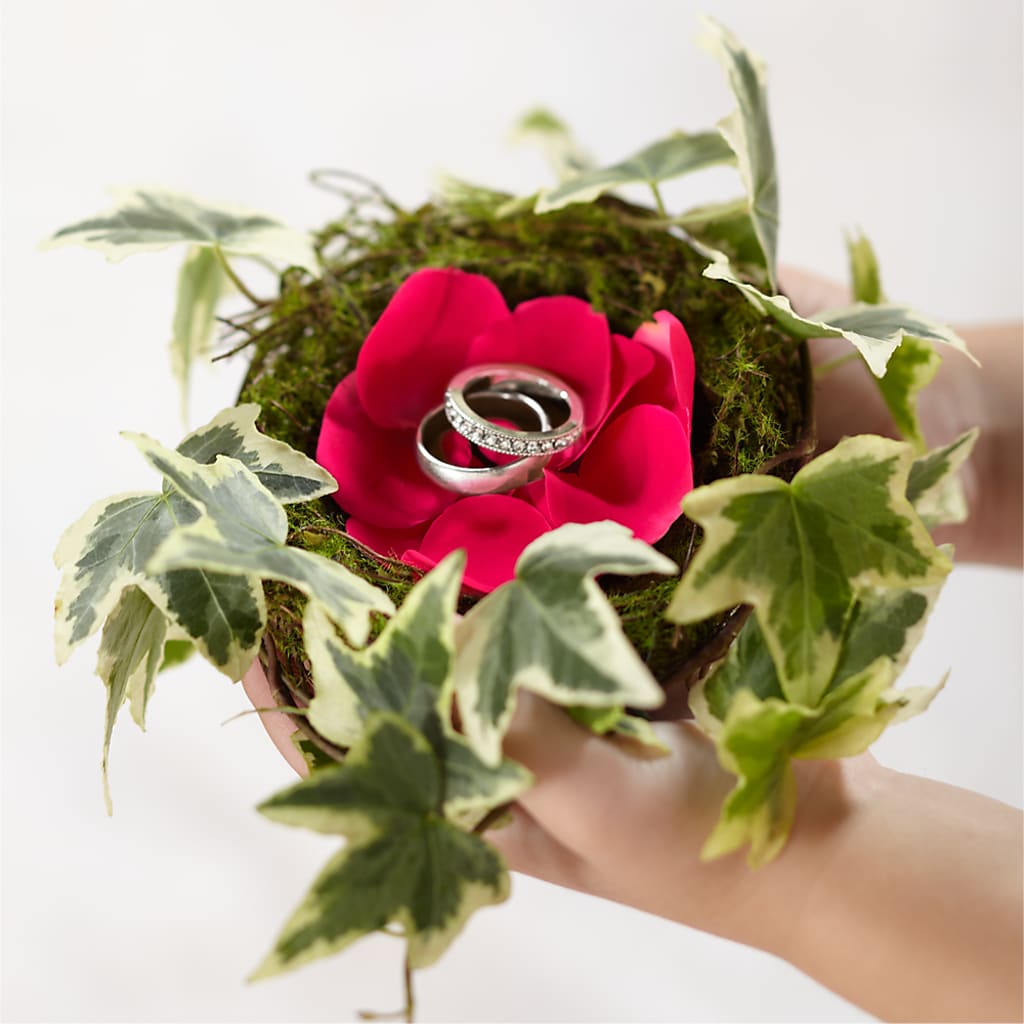 Lila Rose Ring Nest – Flowers By Monica Kelly, Sebastian FL