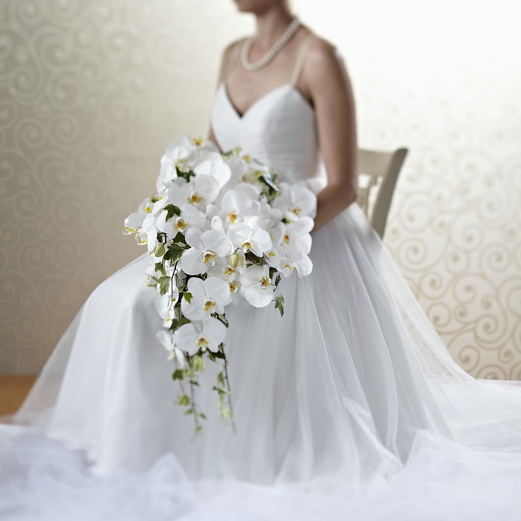 Classic White Bouquet – Flowers By Monica Kelly, Sebastian FL