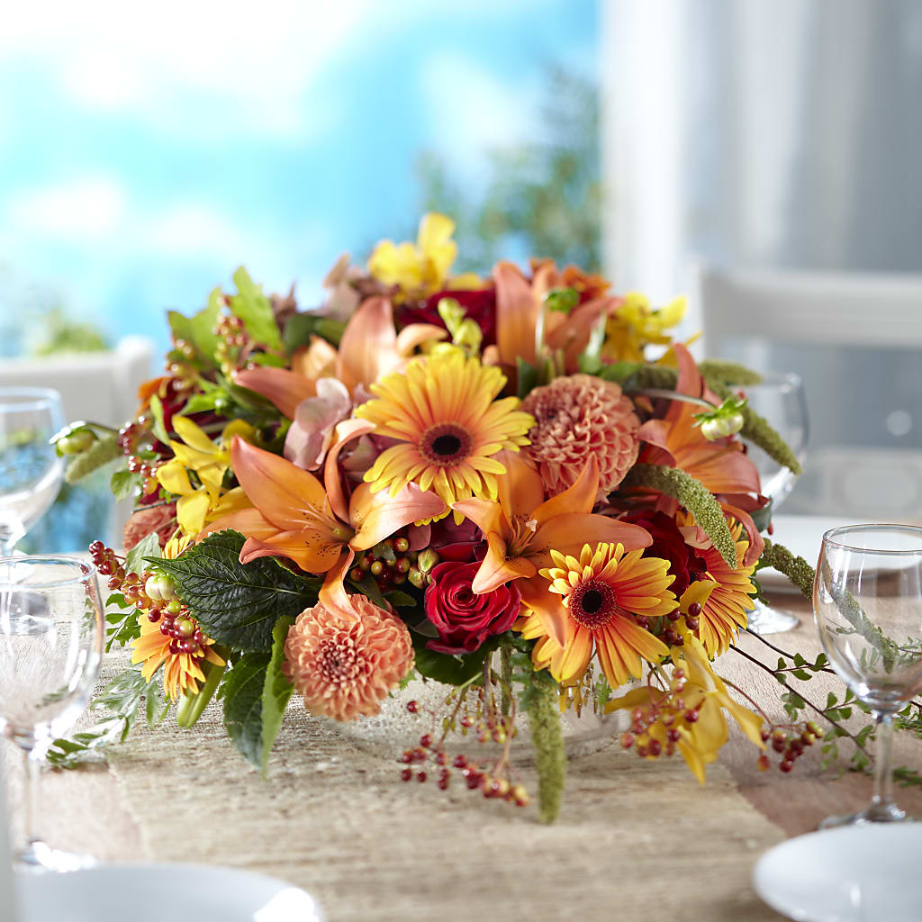One and Only Centerpiece – Flowers By Monica Kelly, Sebastian FL