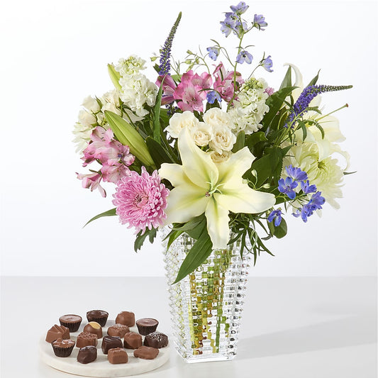 Winter Celebration Bouquet –  Flowers By Monica Kelly, Sebastian FL