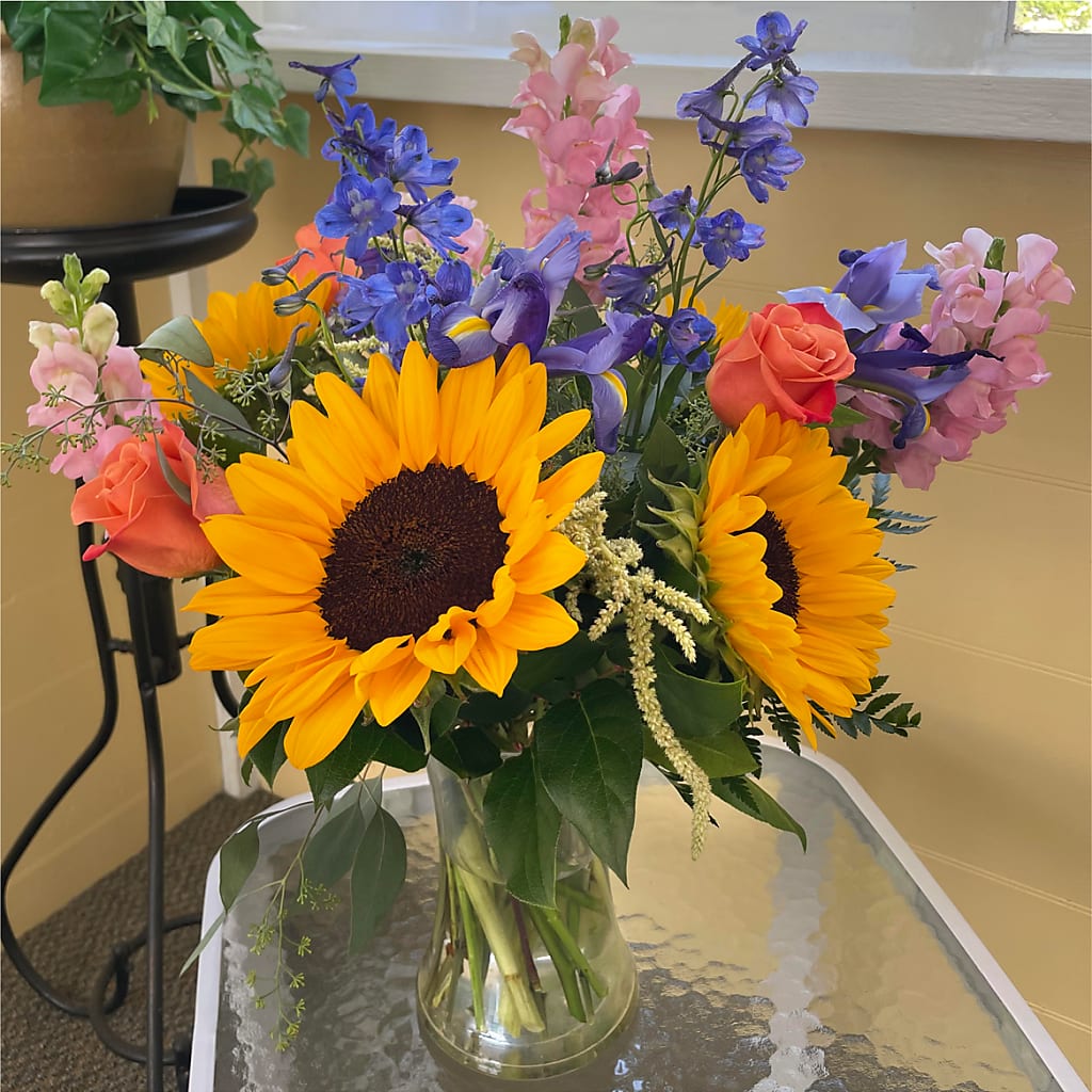 Rays of Life Bouquet –  Flowers By Monica Kelly, Sebastian FL