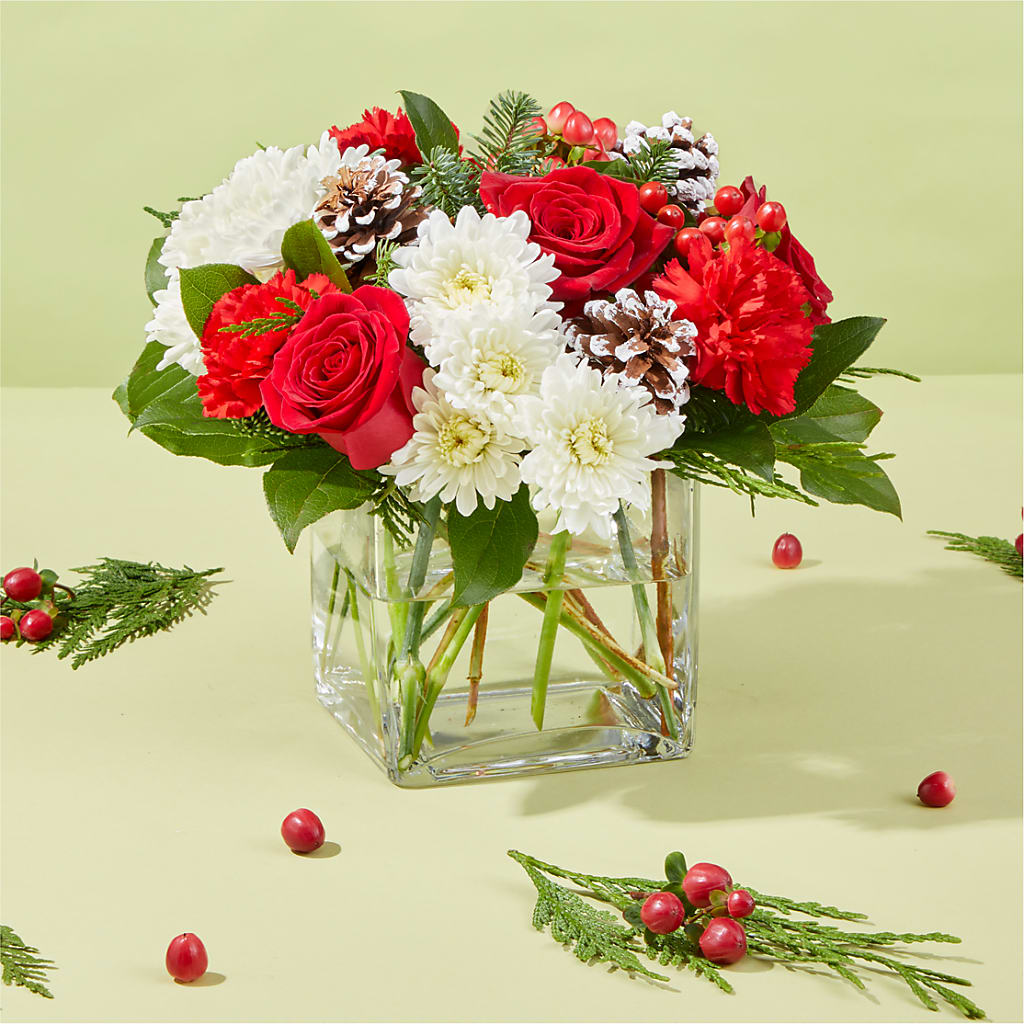 Snow Angel Bouquet –  Flowers By Monica Kelly, Sebastian FL