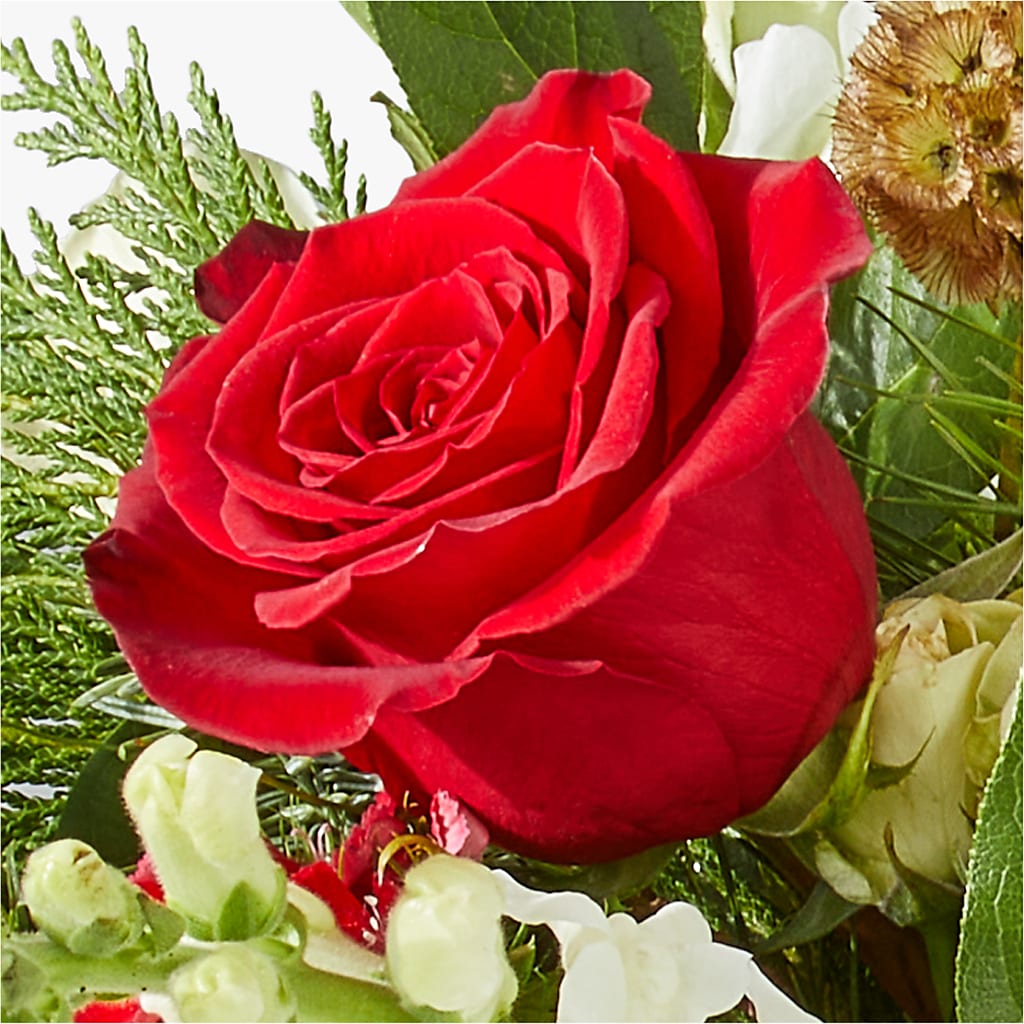Deck the Halls Bouquet –  Flowers By Monica Kelly, Sebastian FL