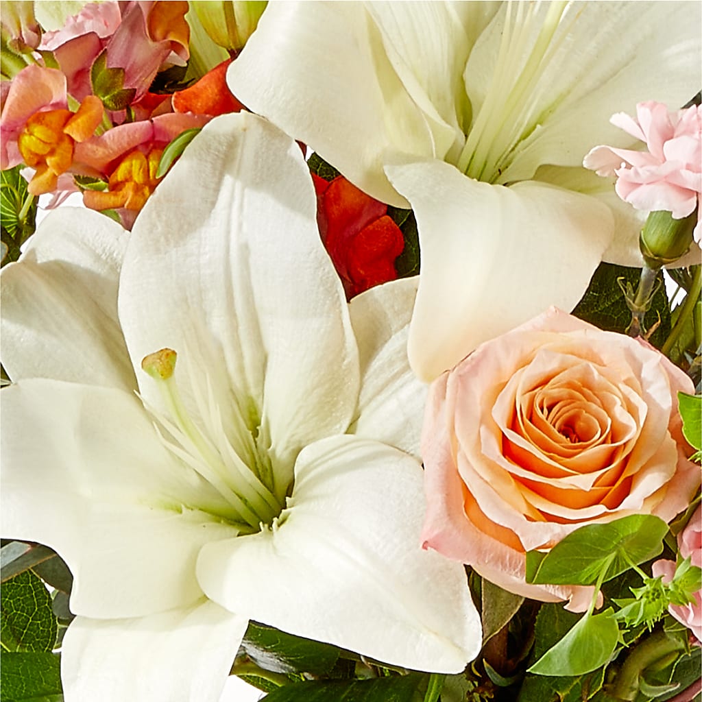 Grapefruit Splash Bouquet –  Flowers By Monica Kelly, Sebastian FL