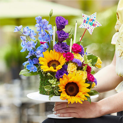 Star of the Day Floral Cake –  Flowers By Monica Kelly, Sebastian FL